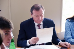 Заур Аскендеров оценил уровень подготовки выпускников Юридического института ДГУ
