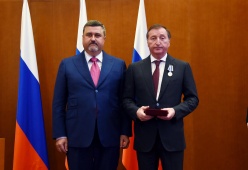 Заур Аскендеров награжден медалью «За доблестный труд»